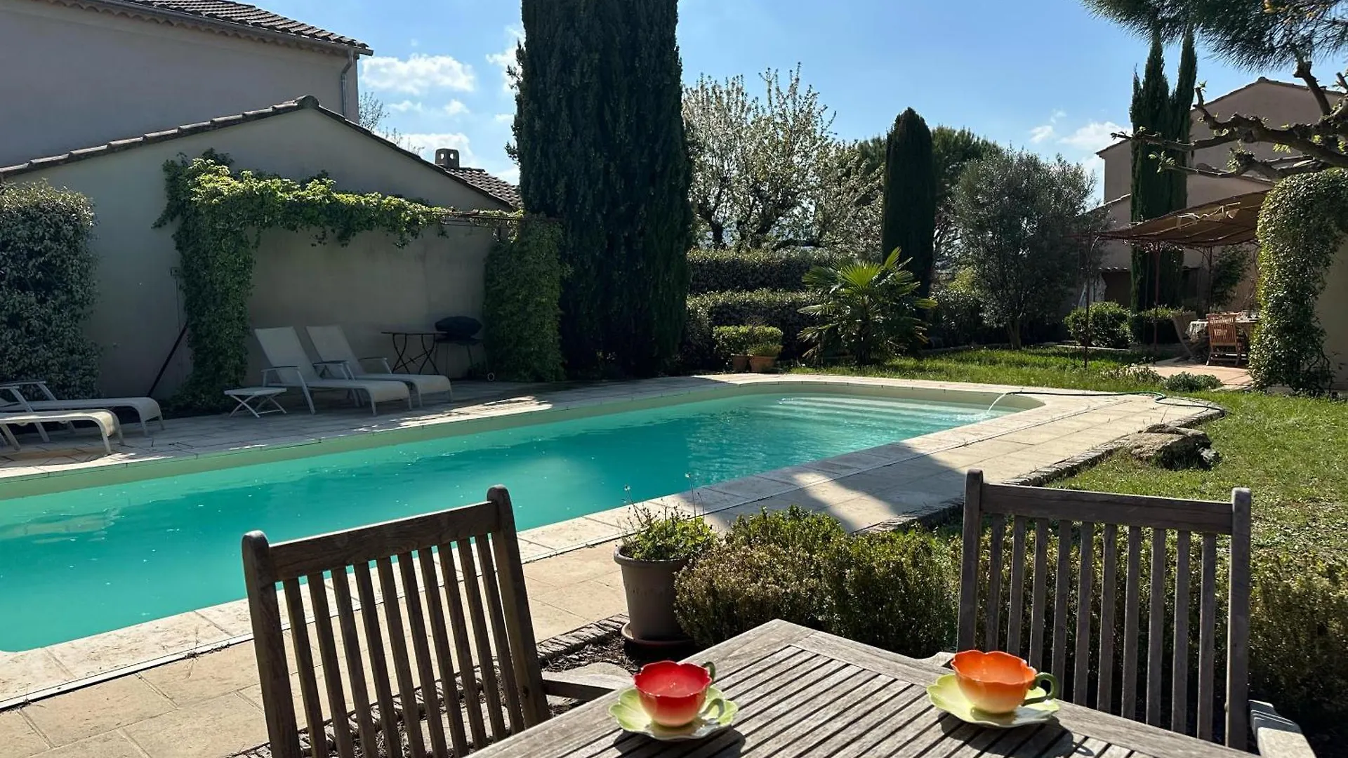 Villa Nicole Avec Piscine & Jardin Prives, Parking Dans Le Coeur Du Luberon, Proche Gordes, Roussillon, Goult, Bonnieux Oppede