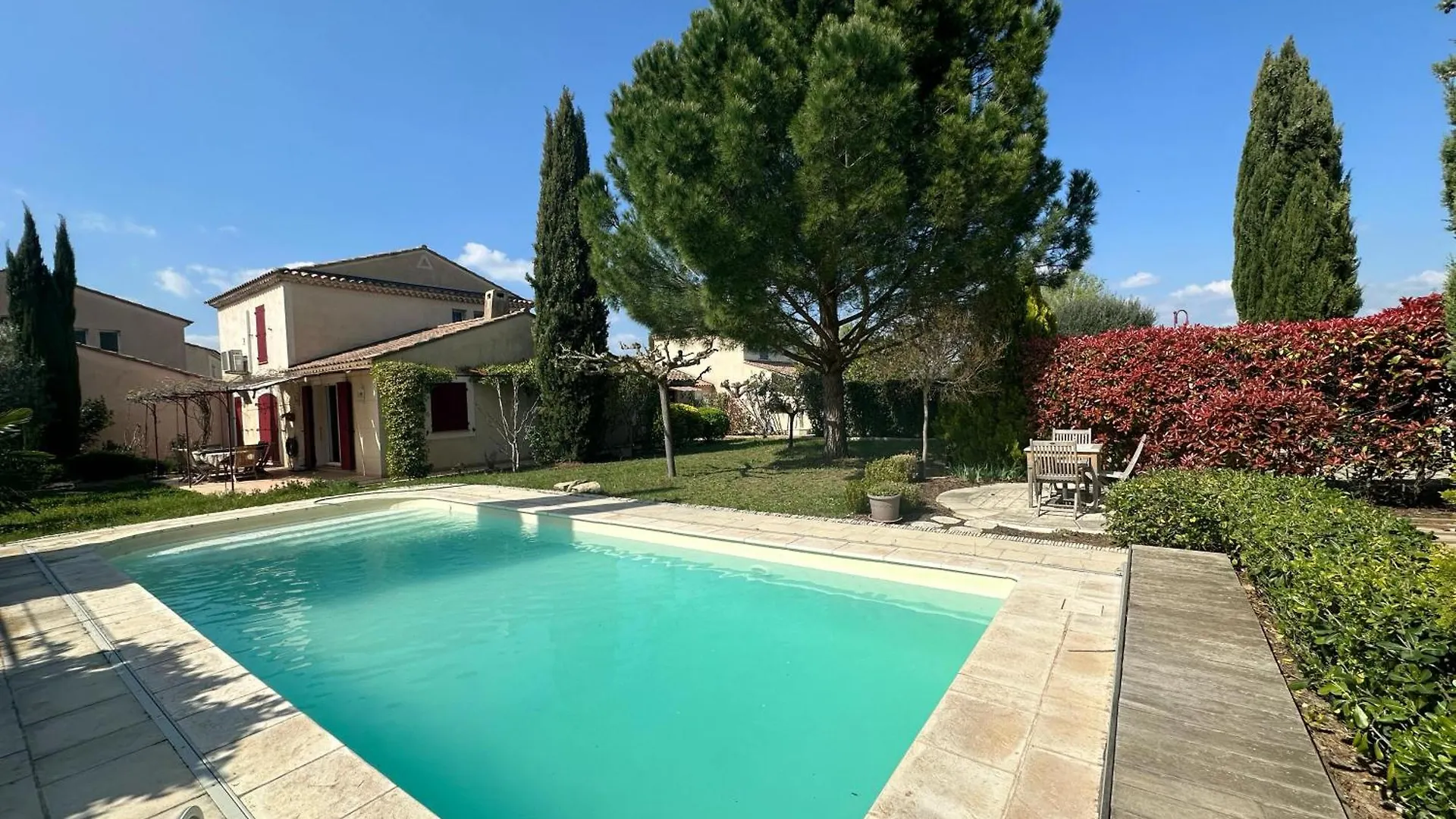 Villa Nicole Avec Piscine & Jardin Prives, Parking Dans Le Coeur Du Luberon, Proche Gordes, Roussillon, Goult, Bonnieux Oppede