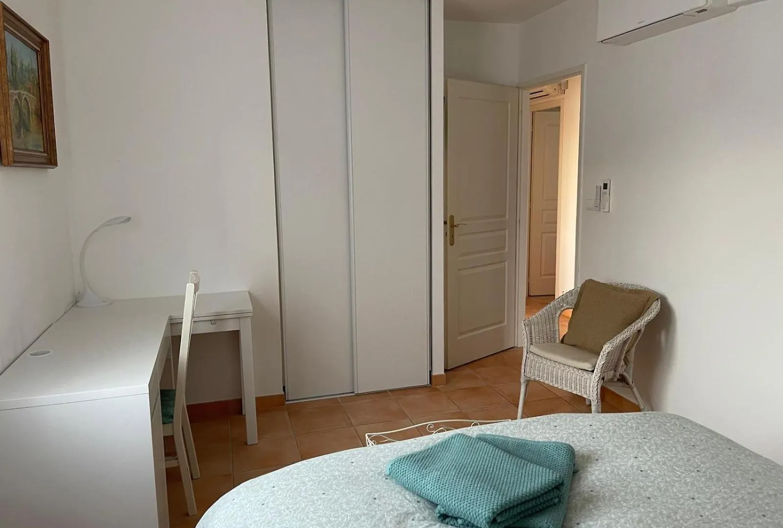Villa Nicole Avec Piscine & Jardin Prives, Parking Dans Le Coeur Du Luberon, Proche Gordes, Roussillon, Goult, Bonnieux Oppede 0*,